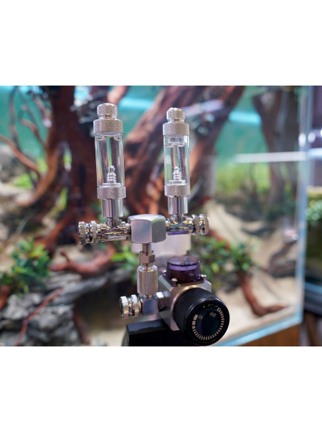 Manoreductor Doble (Dos Salidas) con Solenoide y CuentaBurbujas PezVerde V2.0